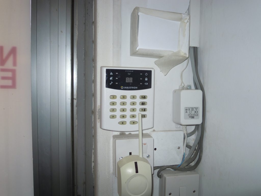Alarm System JABLOTRON A/A R/389/20 CRI Group